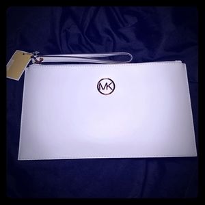 MK Zipper Clutch
